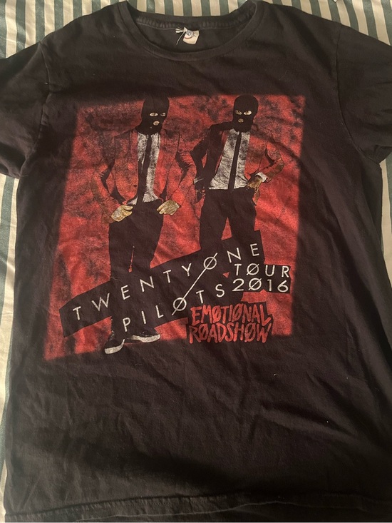 Tops - Twenty one Pilots 2016 Tour Shirt